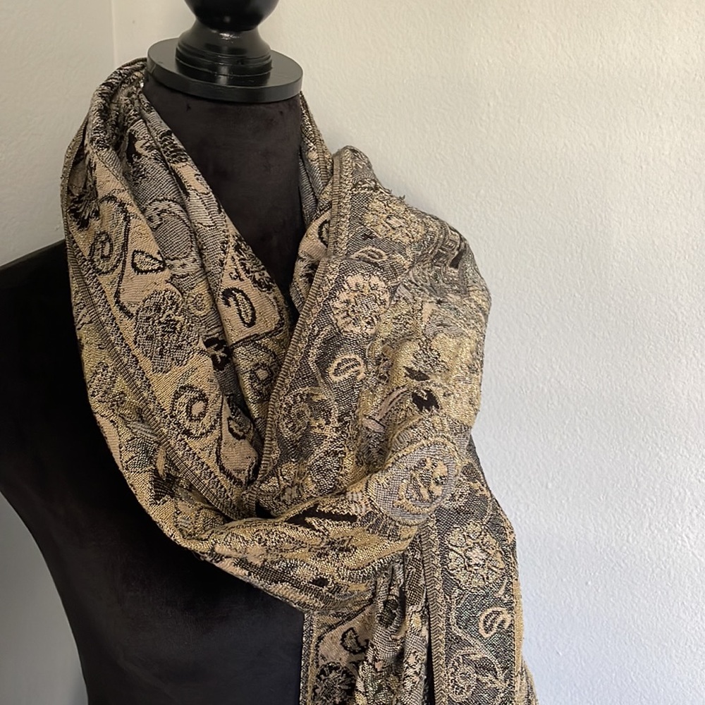 Paisley Gold/Black Turkish Scarf